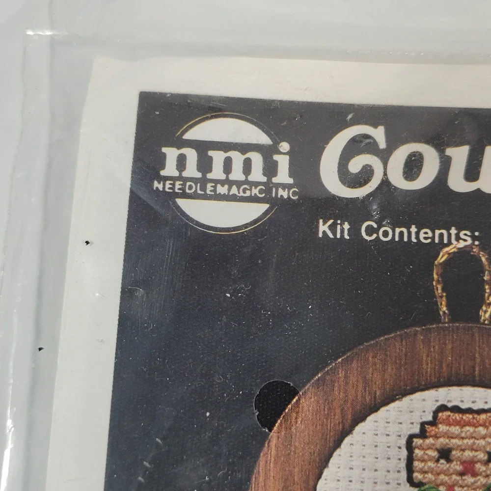 Vintage NeedleMagic NMI Counted‎ Cross Stitch Kit Wooden Christmas Ornaments